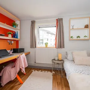 Queens's Elms Bt9 Apartamento Belfast
